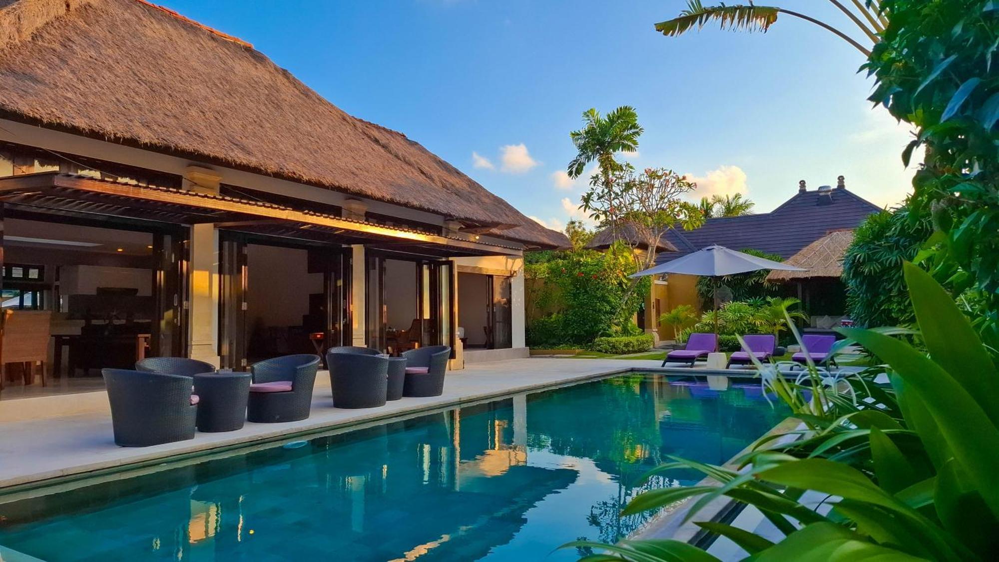 Villa Bugis Seminyak Luaran gambar