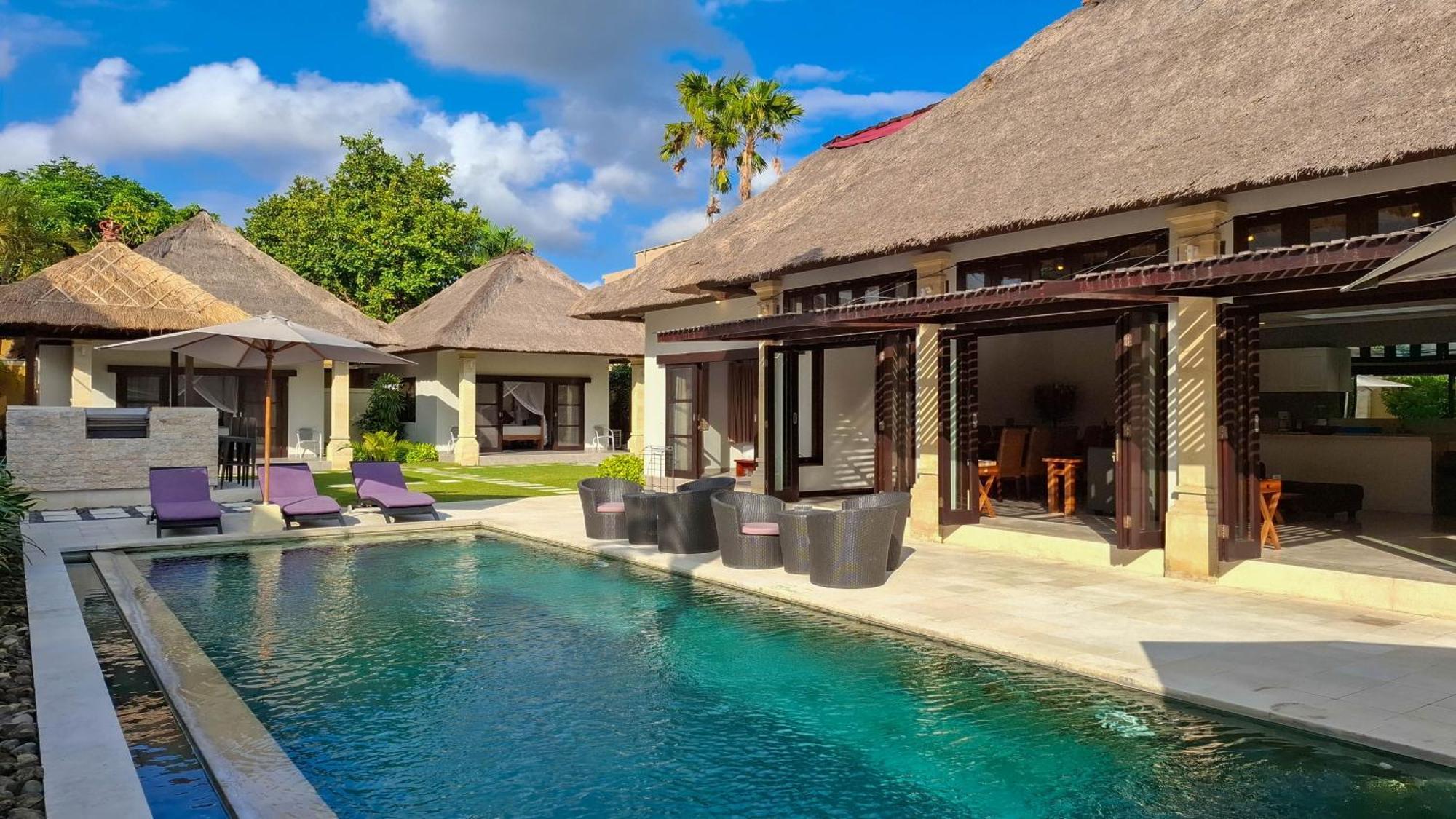 Villa Bugis Seminyak Luaran gambar